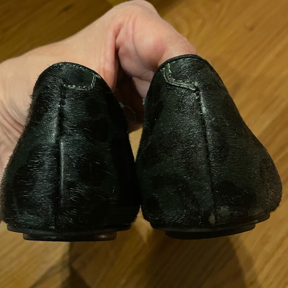 GAP Leopard Print Calf Hair Flats - Picture 3 of 4